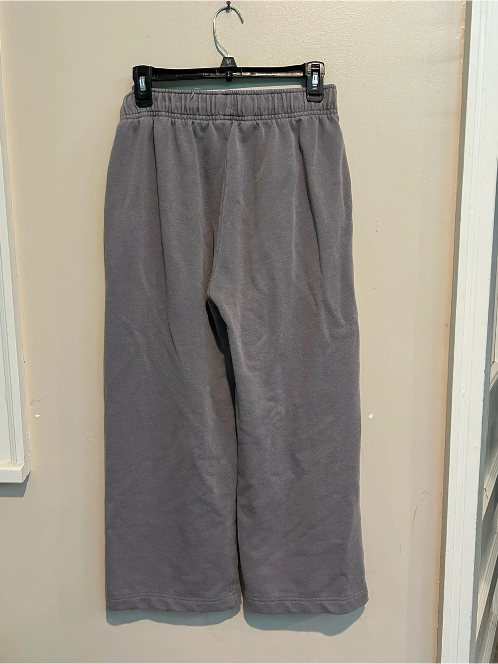ALO wide leg sweatpants in purple haze